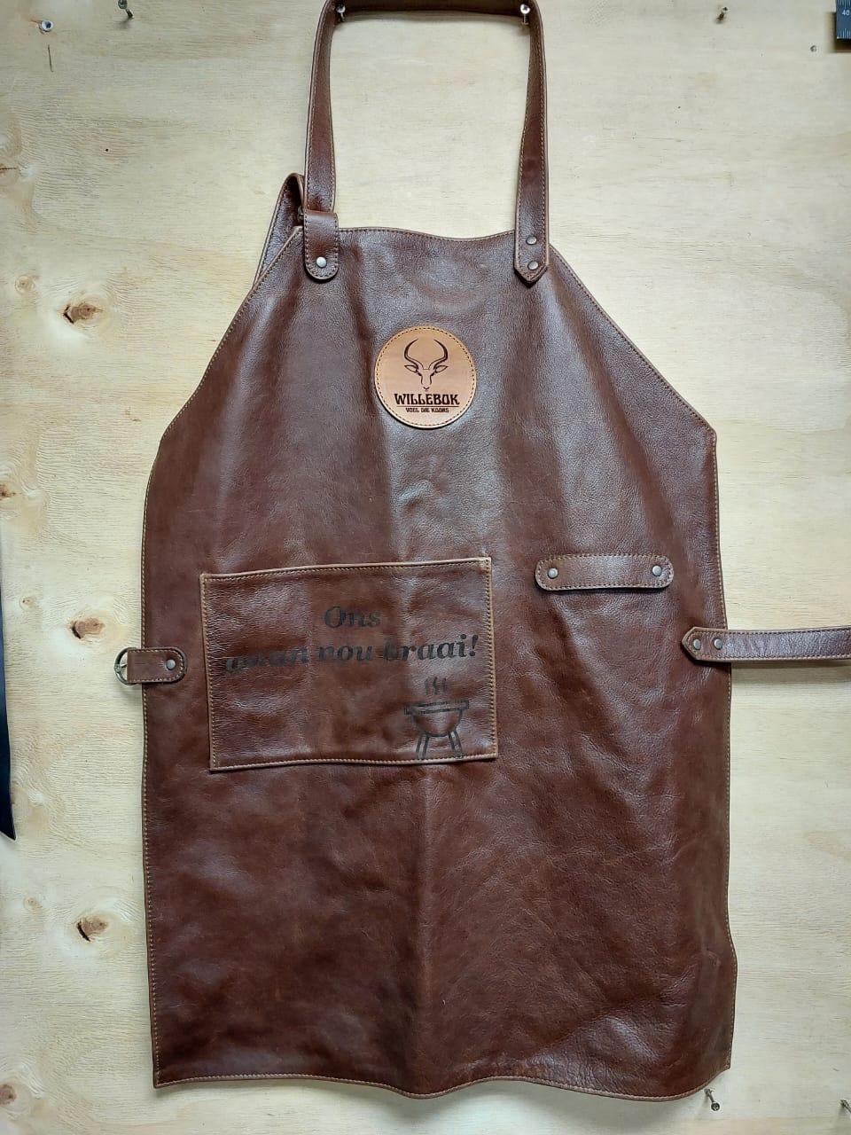 LEATHER APRON